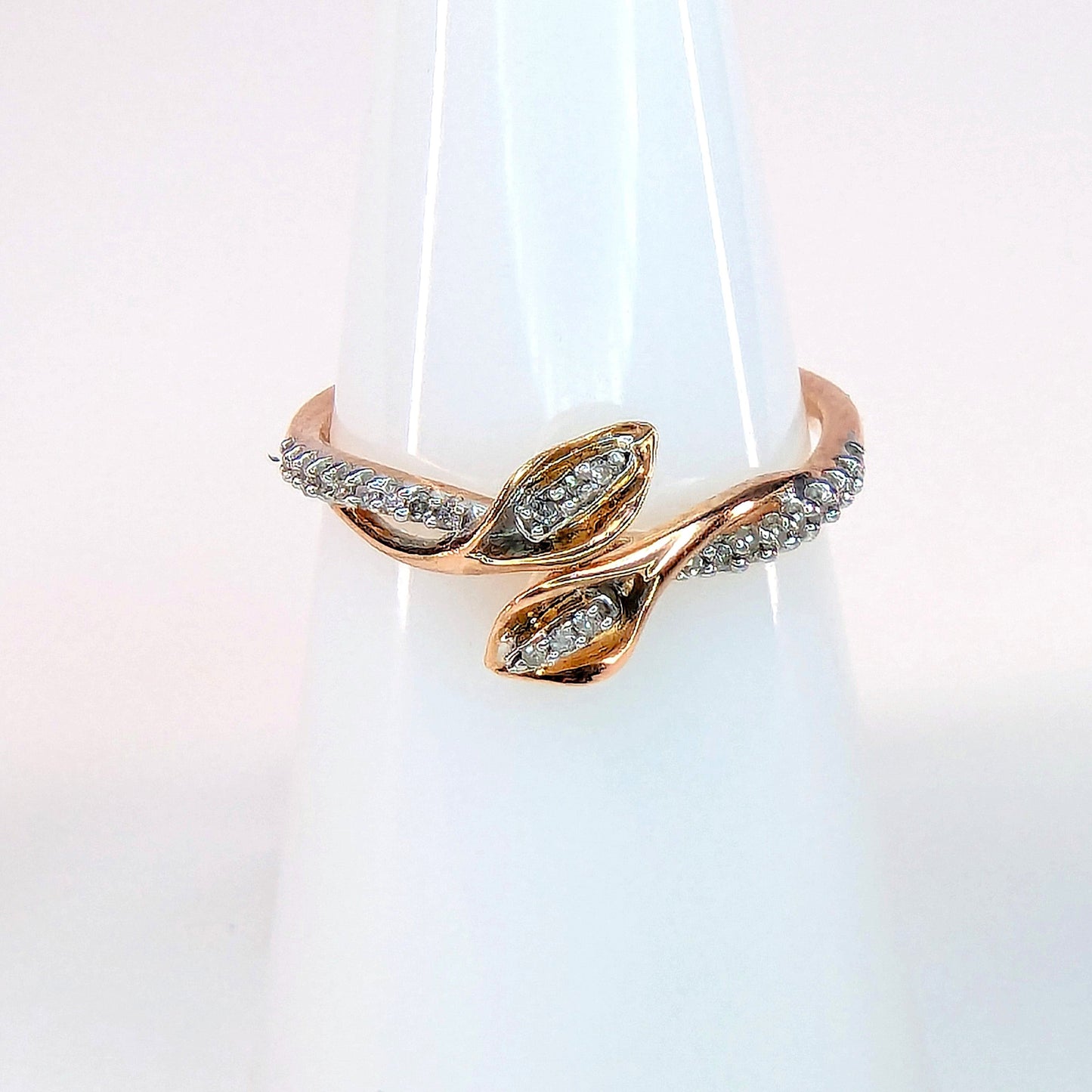 1/10 CTW Natural Diamond Leaf Ring 10k Rose Gold