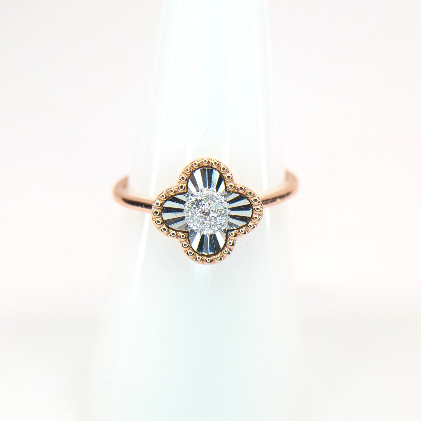 1/10 CTW Natural Diamond Clover Ring 10k Rose Gold